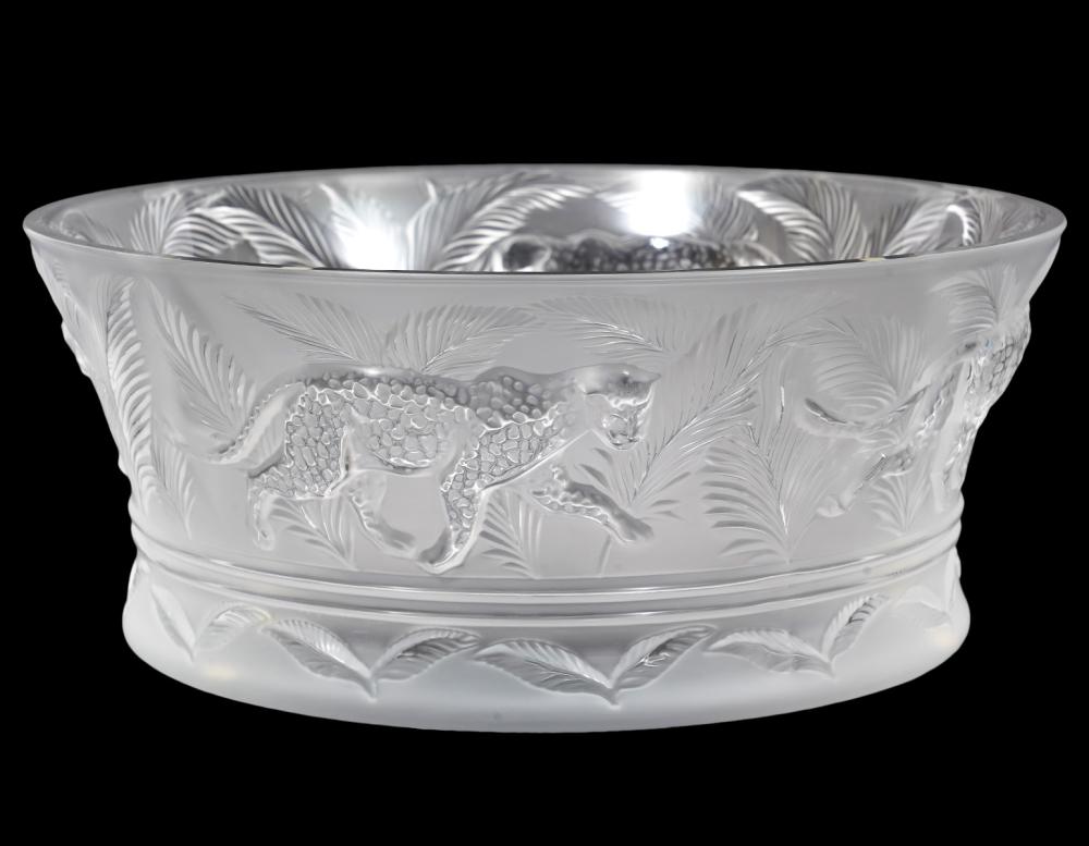 Appraisal: LALIQUE CRYSTAL LEOPARD JUNGLE BOWLLalique crystal jungle bowl with leopards