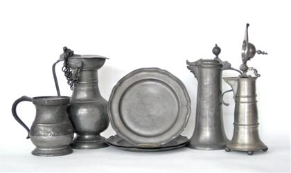 Appraisal: Three pewter flagonstogether with three pewter plates and a mug