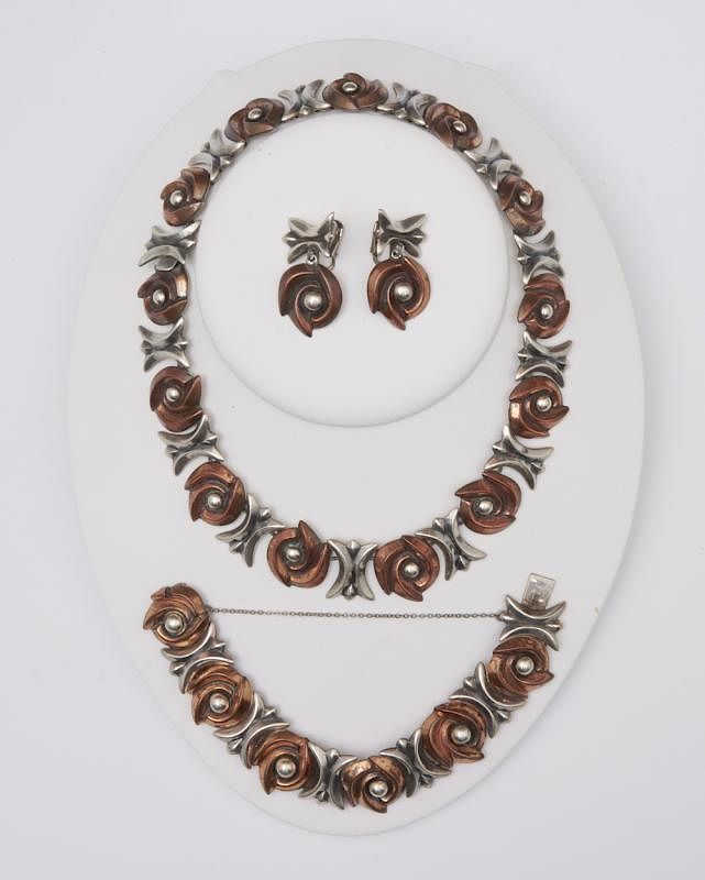 Appraisal: Los Castillo sterling silver copper necklace bracelet and earring parure