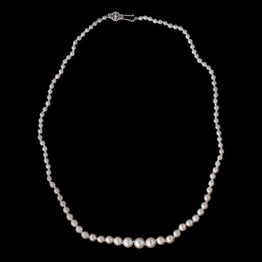 Appraisal: Graduated cultured pearl k white gold necklace pearls measuring approximately