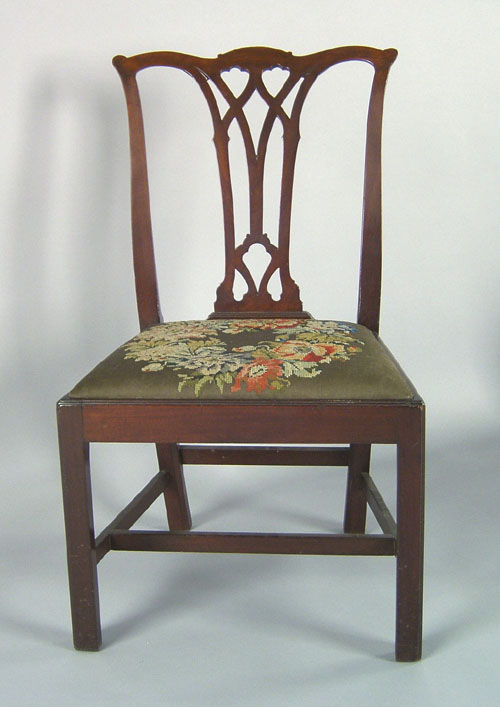 Appraisal: Delaware Valley Chippendale mahogany dining chair ca with a pierced