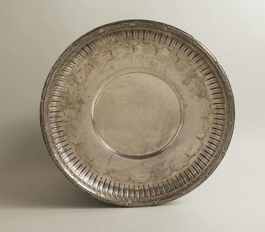 Appraisal: Gorham Sterling Tray Gorham sterling round tray with extensive rim