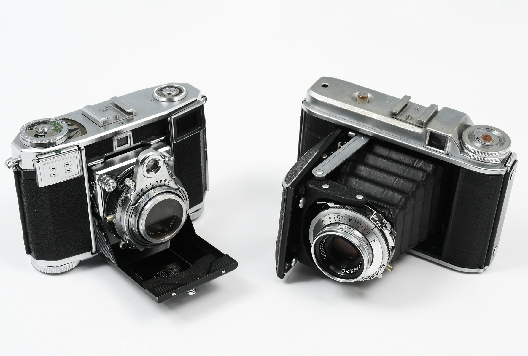 Appraisal: ZEISS IKON CONTESSA VOIGTLANDER CAMERAS Comprising - Zeiss Ikon Contessa