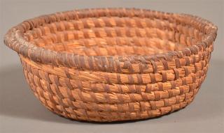 Appraisal: Pennsylvania th Century Rye Straw Coil Sewing Basket With open