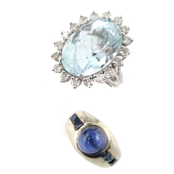 Appraisal: A diamond aquamarine and white gold ring with a blue