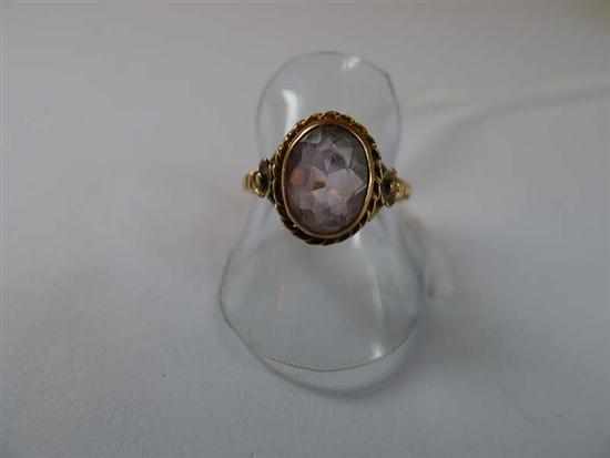 Appraisal: AN AMETHYST SET DRESS RING STAMPED CT GOLD