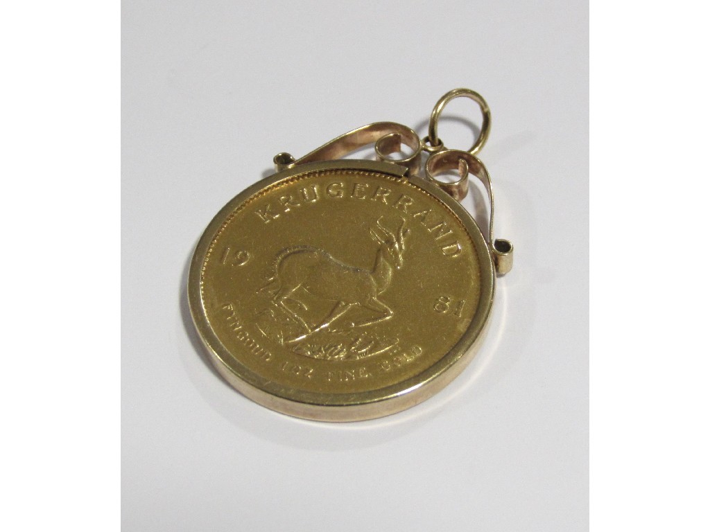 Appraisal: A fine gold one ounce Krugerrand dated in ct gold