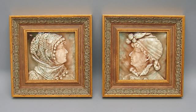 Appraisal: Head of lady wearing net cap and head of lady