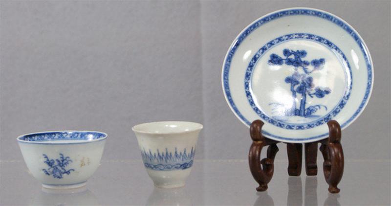 Appraisal: Lot of th c Chinese Nan king Cargo export porcelain