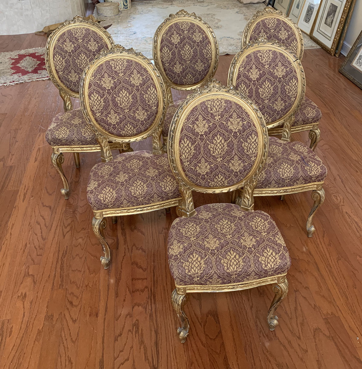 Appraisal: LOUIS XV CARVED GILTWOOD SIDECHAIRS Each having an oval upholstered