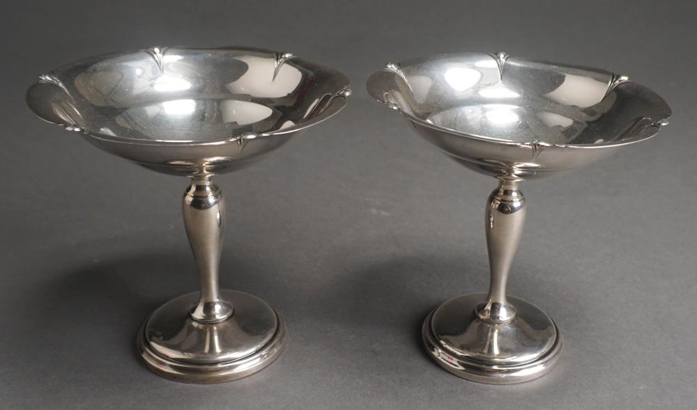 Appraisal: PAIR WEBSTER STERLING SILVER COMPOTES H IN CM OZTPair Webster