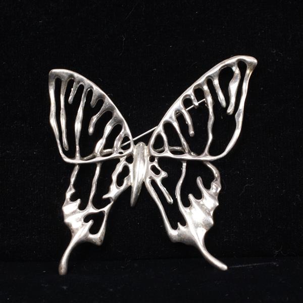 Appraisal: Angela Cummings GIANT Sterling Silver Open Butterfly Brooch H x