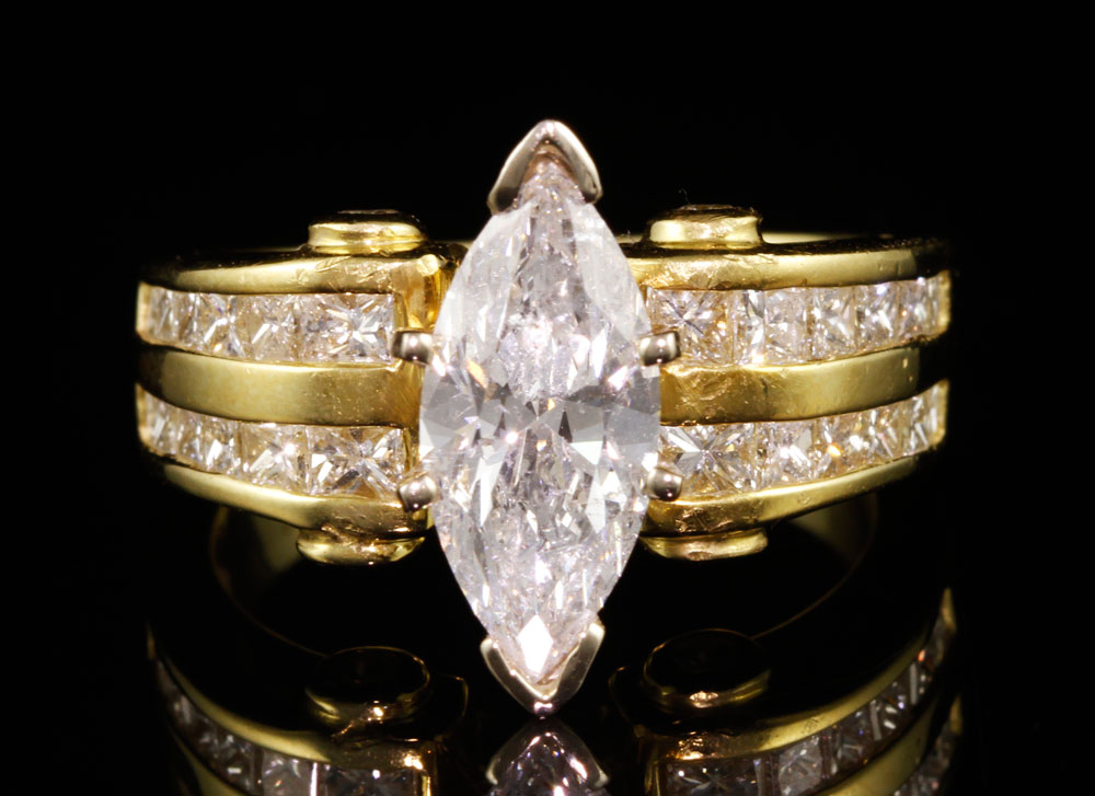 Appraisal: - K Yellow Gold and Diamond Ring K yellow gold