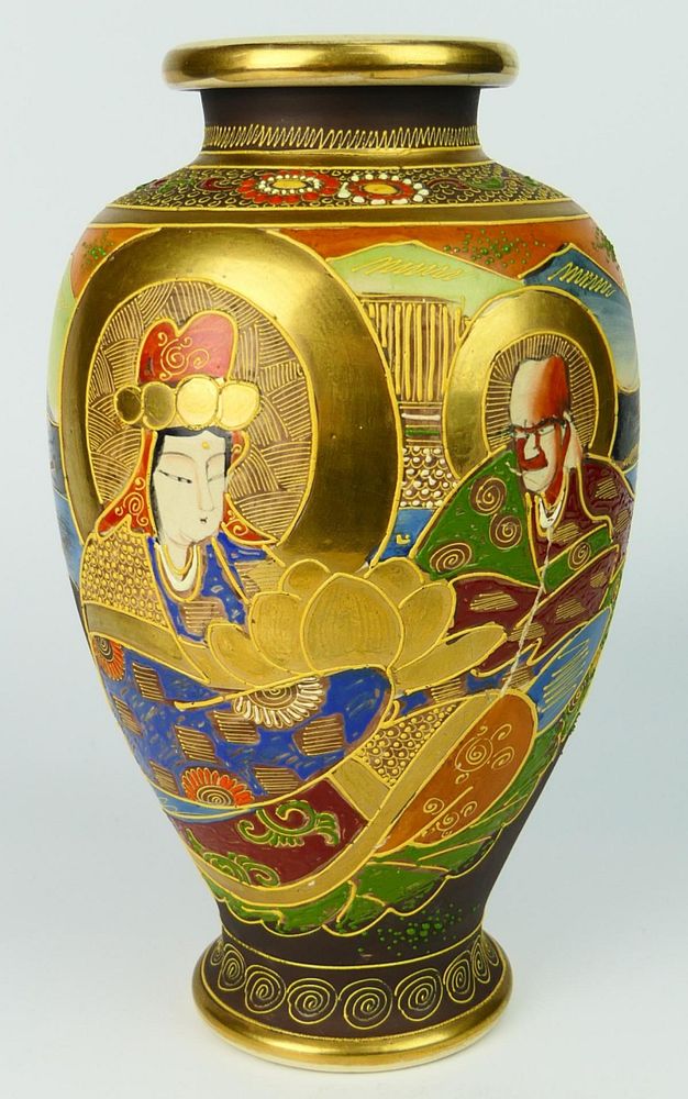 Appraisal: LARGE JAPANESE MORIAGE ENAMELED PORCELAIN VASE A large Japanese Satsuma