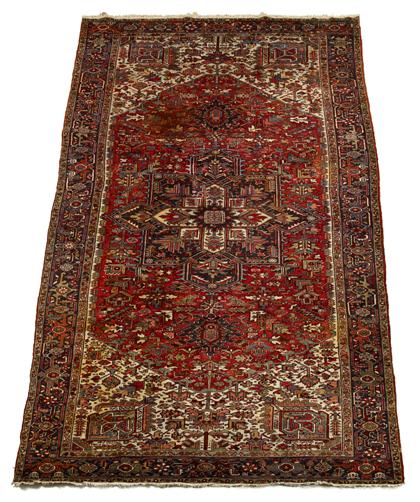 Appraisal: Heriz carpetnorthwest persia circa