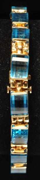 Appraisal: K Y Gold Blue Topaz Bracelet Description Blue Topaz ctw