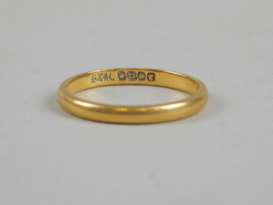 Appraisal: A ct gold wedding band g all in