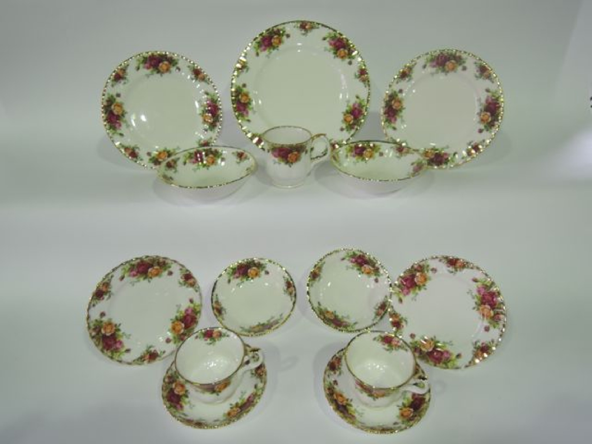 Appraisal: A quantity of Royal Albert Old Country Roses pattern dinner