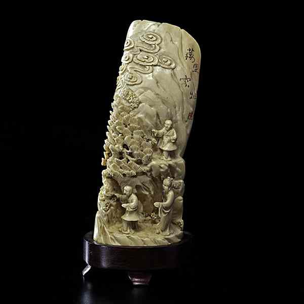 Appraisal: Chinese Carved Ivory Tusk Chinese early th century A carved