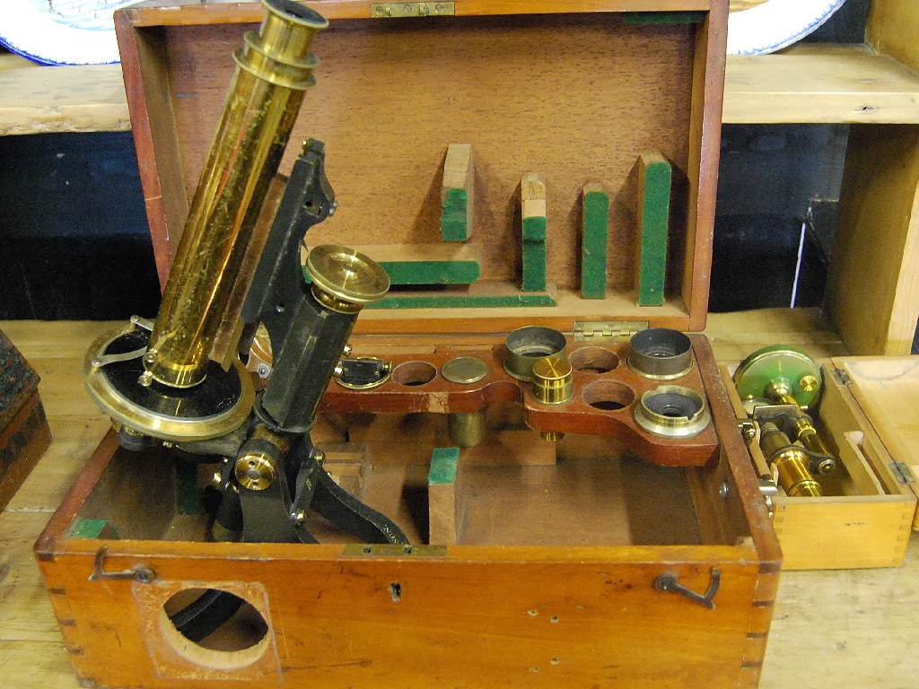 Appraisal: A th century mahogany cased compound microscope by J Swift