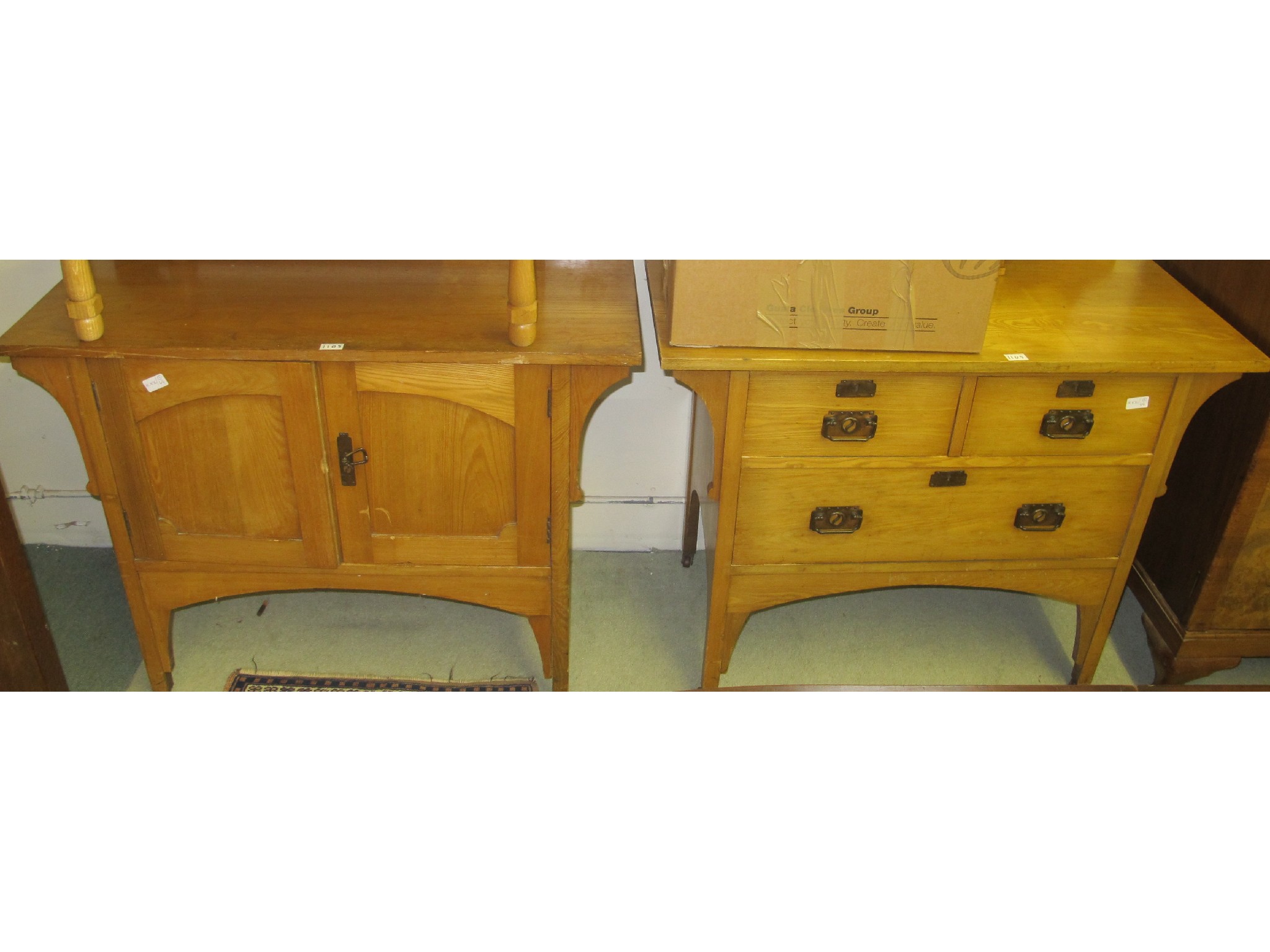 Appraisal: A pine dresser and side unit