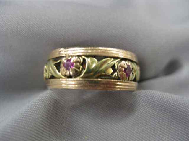 Appraisal: Ruby Band retro-style rose yellow gold rubies