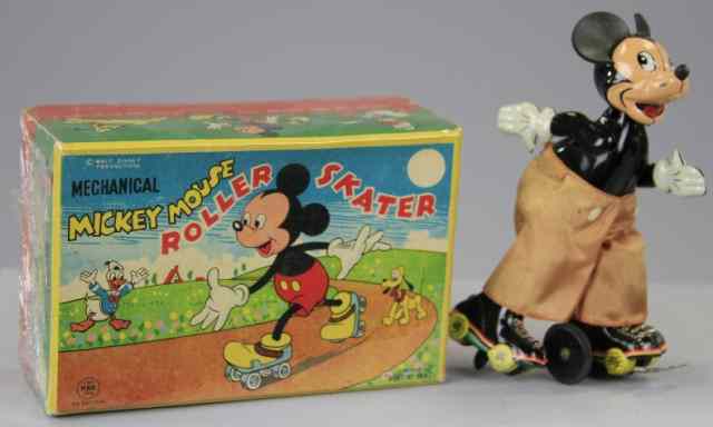 Appraisal: BOXED MICKEY MOUSE ROLLER SKATER Linemar Japan copy Walt Disney