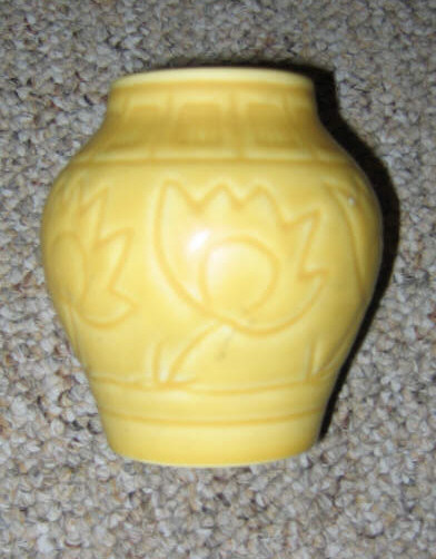 Appraisal: ROOKWOOD CINCINATTI OHIO Yellow glazed cabinet vase with stylized flower