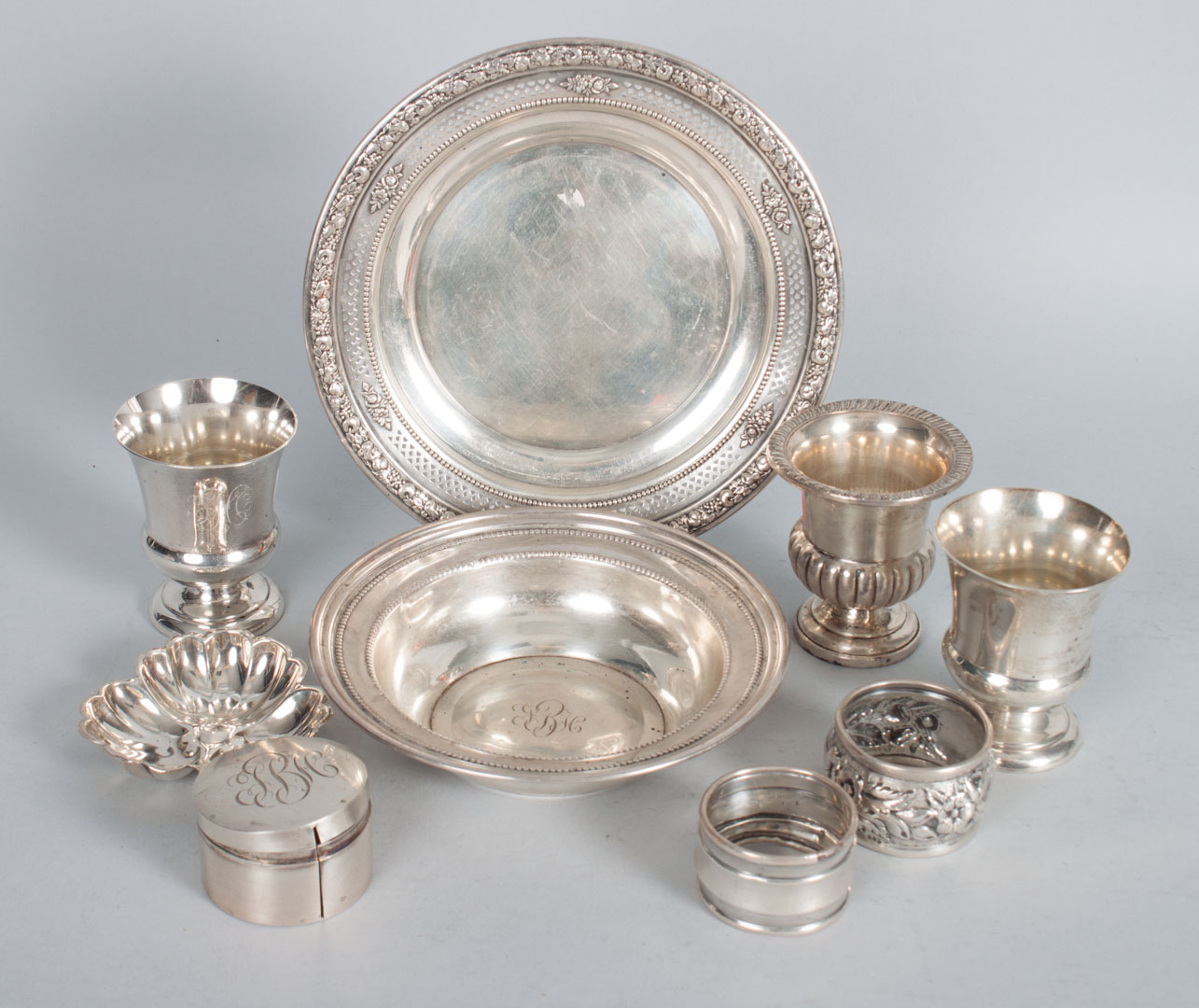 Appraisal: Nine small sterling silver table articles including Wallace reticulated plate