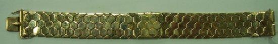 Appraisal: A ct gold bracelet of interlocking hexagonal links cm long