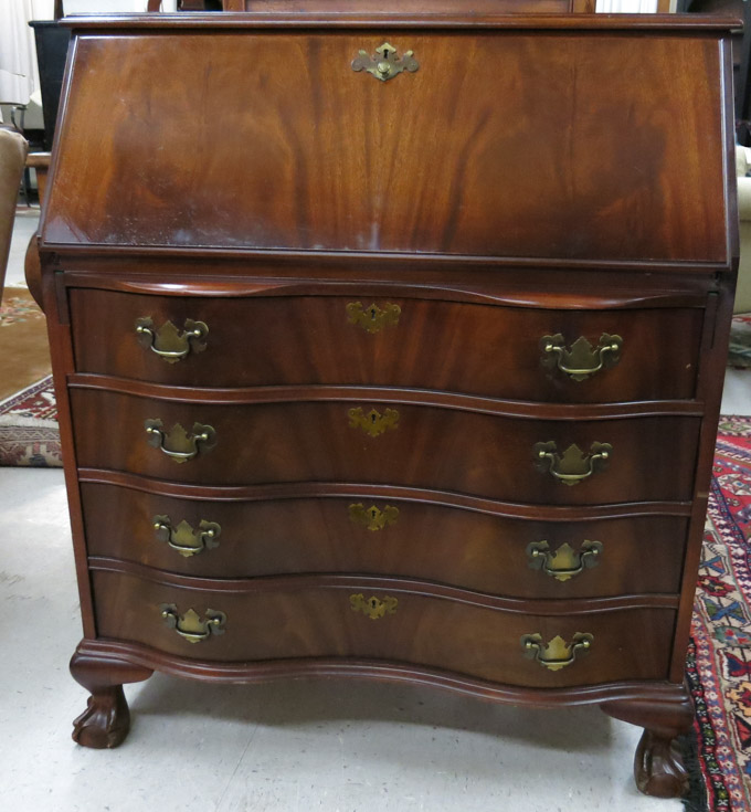 Appraisal: CHIPPENDALE STYLE MAHOGANY SLANT-FRONT DESK American mid- th century with