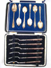 Appraisal: A cased set of six silver teaspoons Birmingham and a