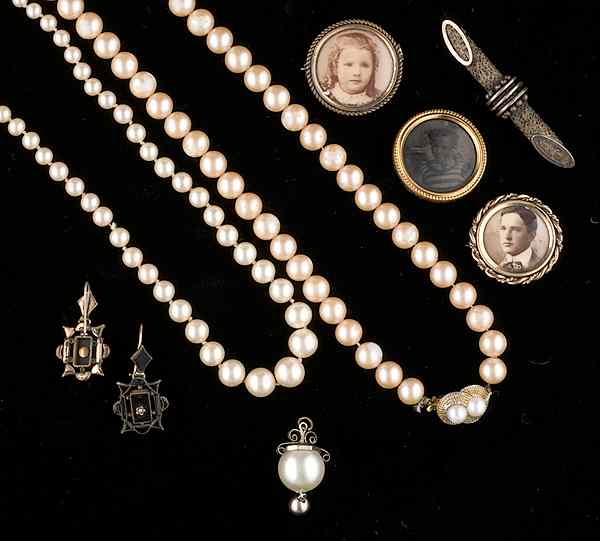 Appraisal: Antique Faux Pearl Strands and Commeritive Picture A grouping of