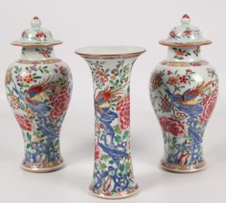 Appraisal: EARLY PIECE CHINESE PORCELAIN GARNITURE SET EARLY PIECE CHINESE PORCELAIN