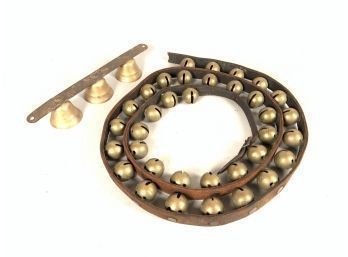 Appraisal: Antique brass dia sleigh bells mounted to L original leather