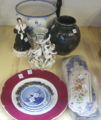 Appraisal: A quantity of ceramics including various porcelain finger door plates