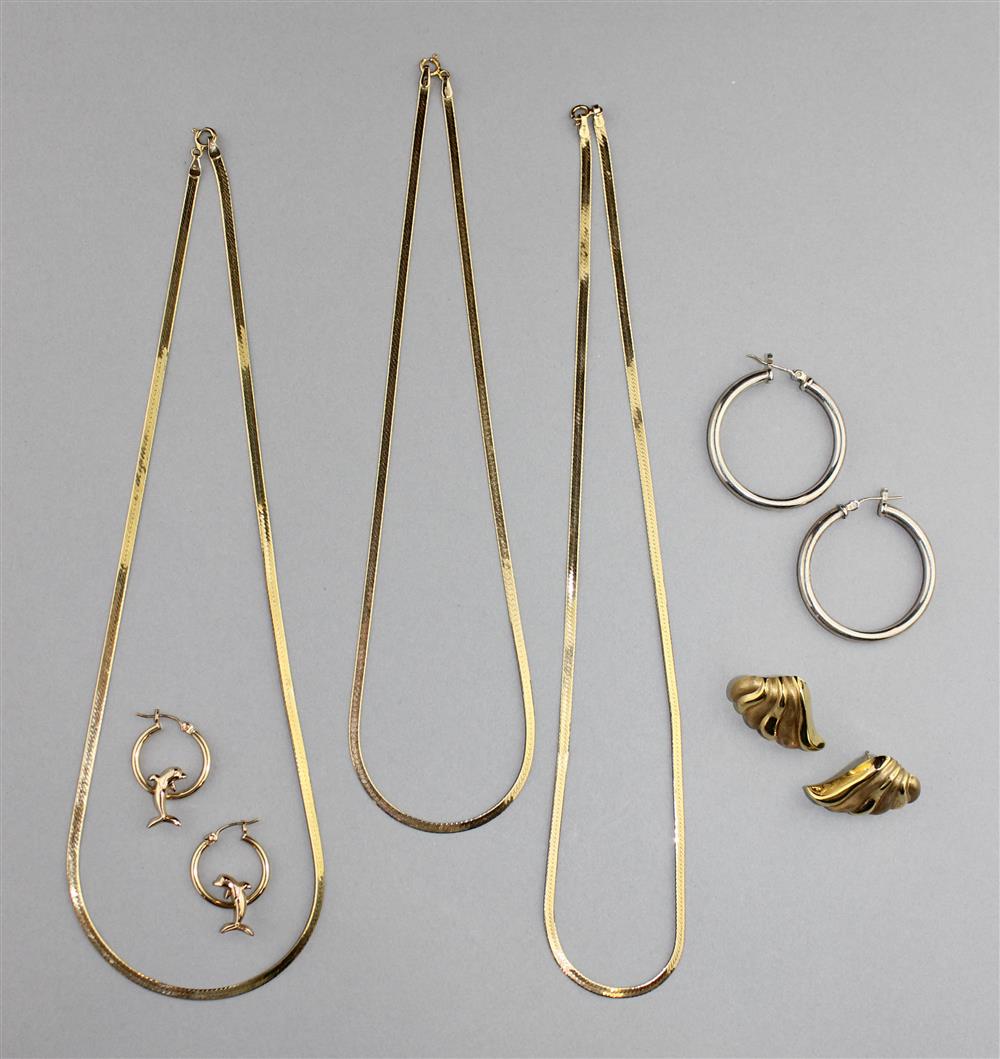 Appraisal: COLLECTION OF K GOLD JEWELRY there are two pairs of