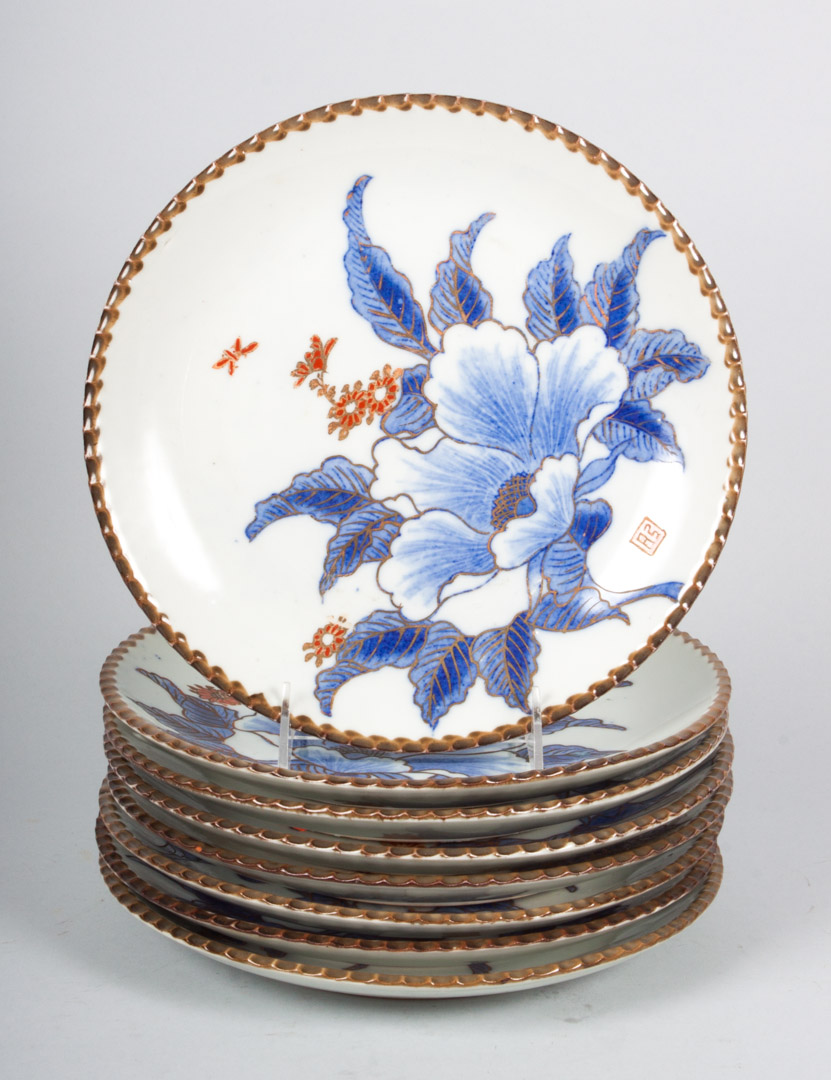 Appraisal: Eight Japanese Imari porcelain plates th century with gadrooned edge