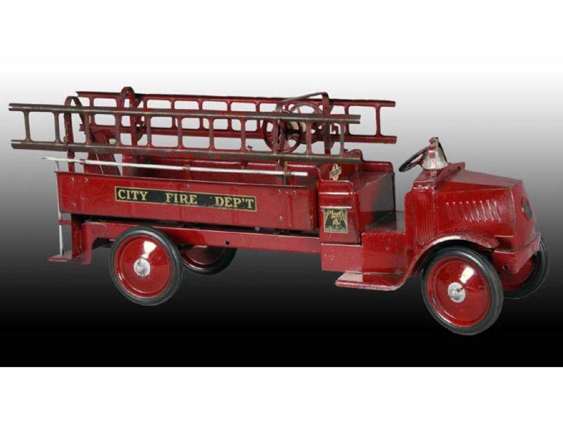 Appraisal: Pressed Steel Steelcraft City Fire Department Ladd Description '' L