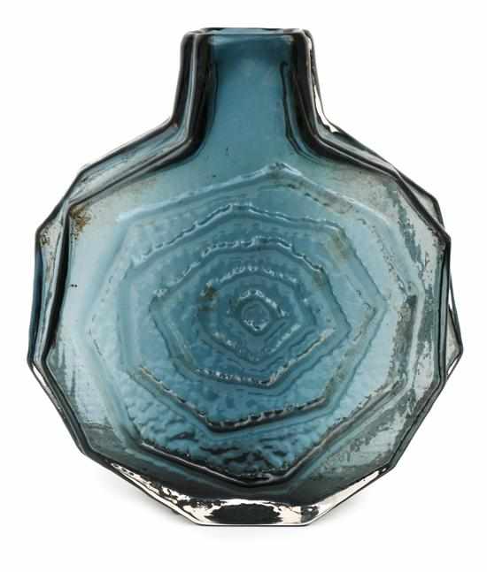 Appraisal: A Geoffrey Baxter - 'Banjo' glass vase Manufactured by Whitefriars