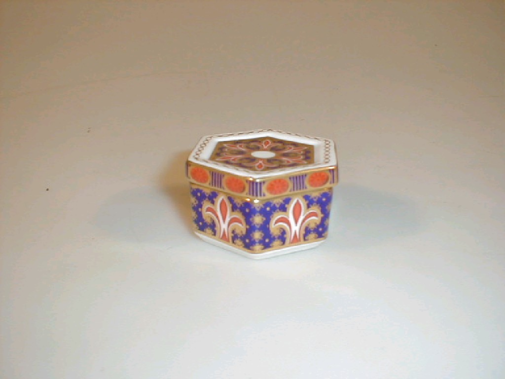 Appraisal: A Royal Crown Derby hexagonal trinket box with Imari pattern