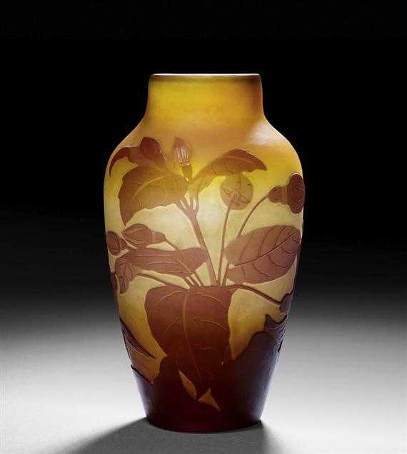 Appraisal: Kleine Gall Vase EMILE GALLE VASE vers Verre blanc et