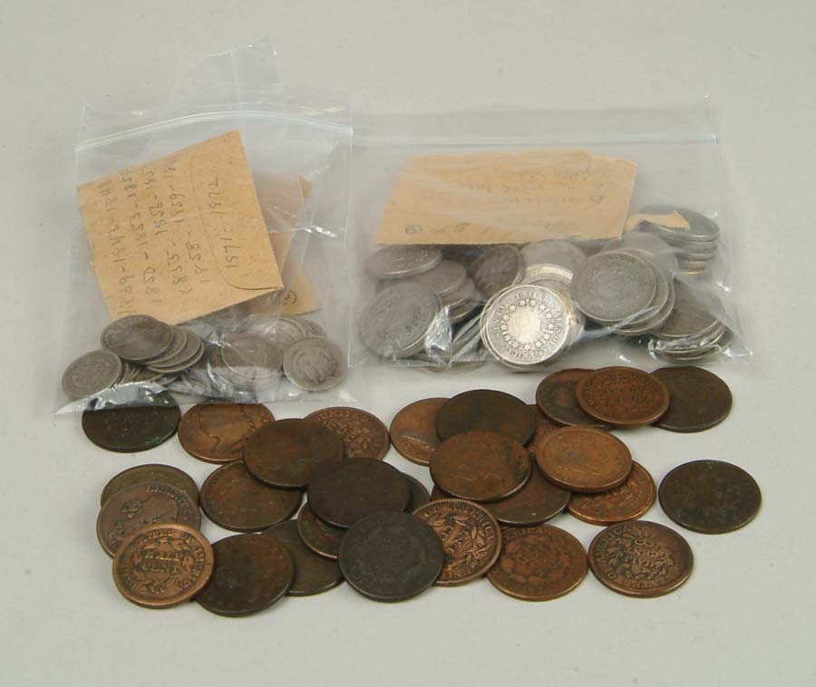 Appraisal: COINS MIXED LOT OF U S COINS Lot includes Twenty-nine