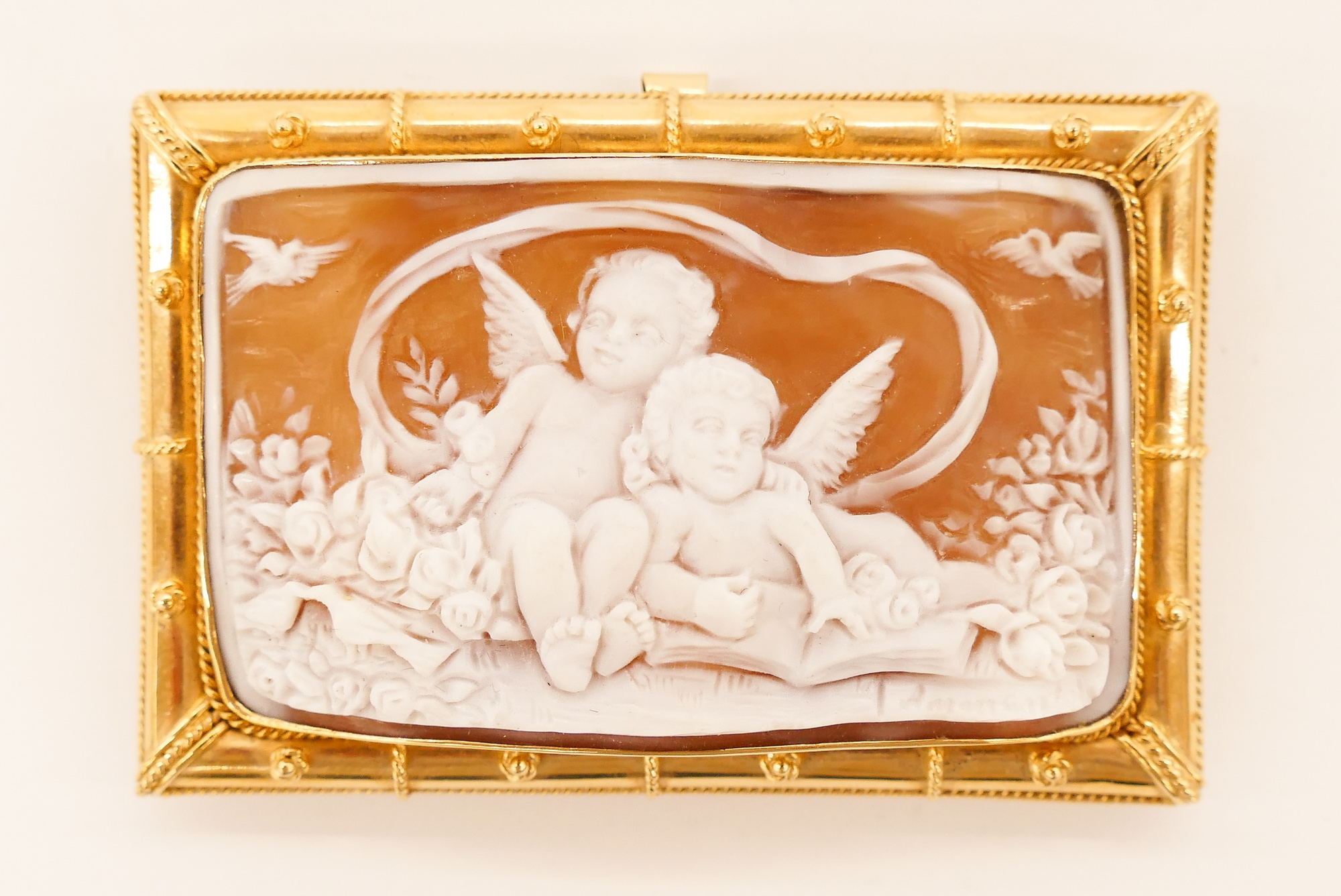 Appraisal: Italian k Putti Shell Cameo Brooch ''x '' A carved