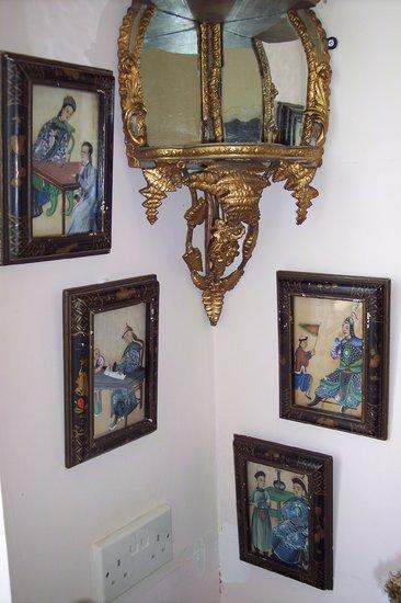 Appraisal: A set of four Chinese rice paper paintingsCourtiers and a