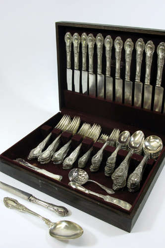 Appraisal: GORHAM PIECE STERLING FLATWARE SET Tuileries pattern of including dinner