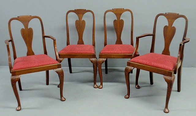 Appraisal: Set of four delicate Queen Anne style mahogany chairs two