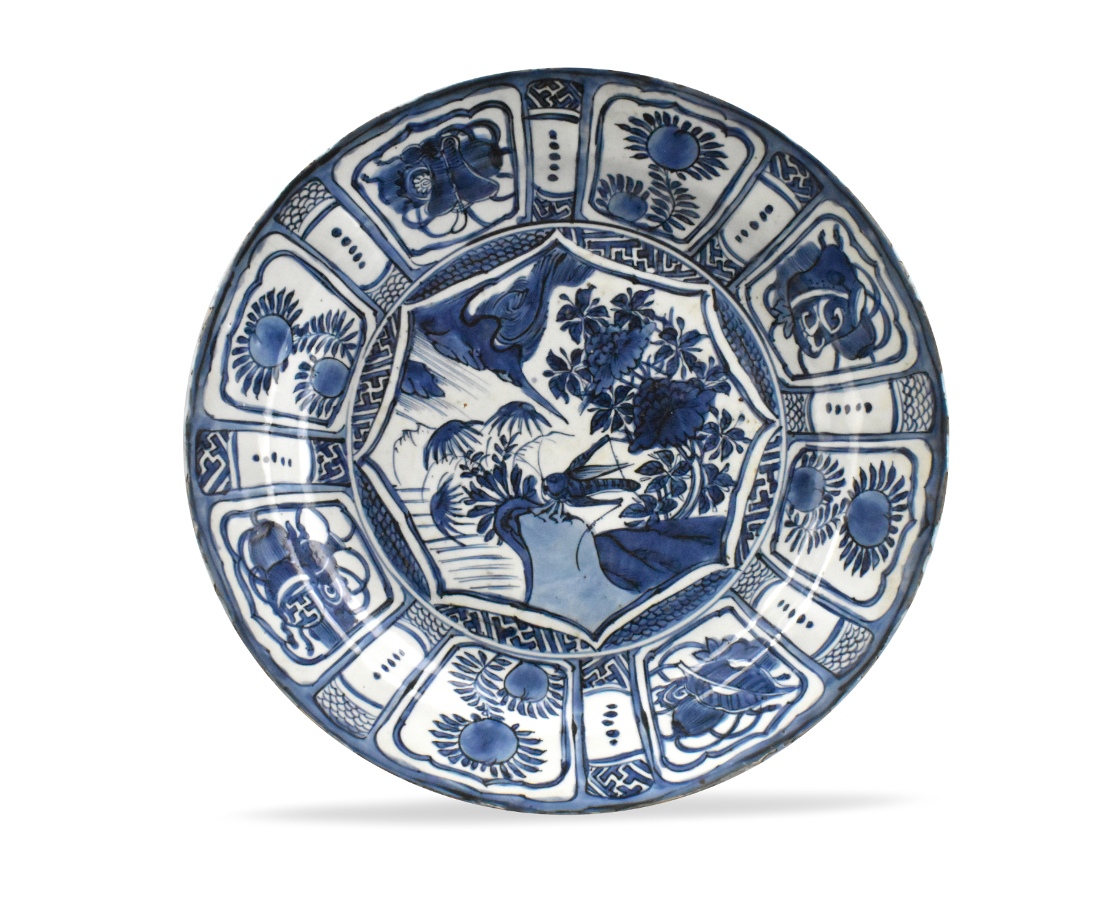 Appraisal: Chinese Kraak blue and white plate with central locust image