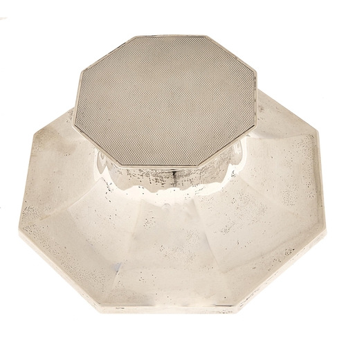 Appraisal: A George V octagonal silver capstan inkwell the lid engine