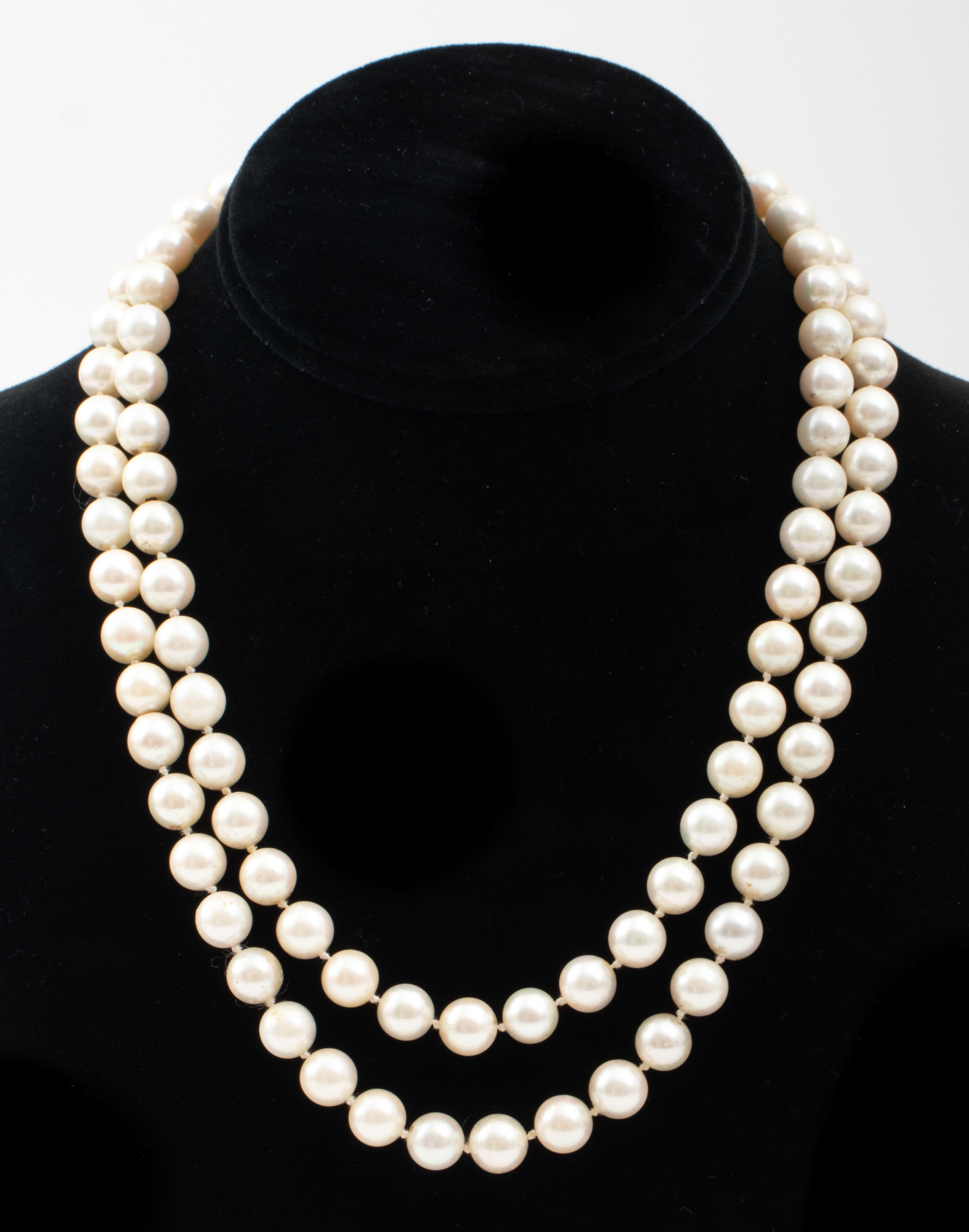 Appraisal: MM CULTURED PEARL NECKLACE long mm cultured pearl hand-knotted necklace